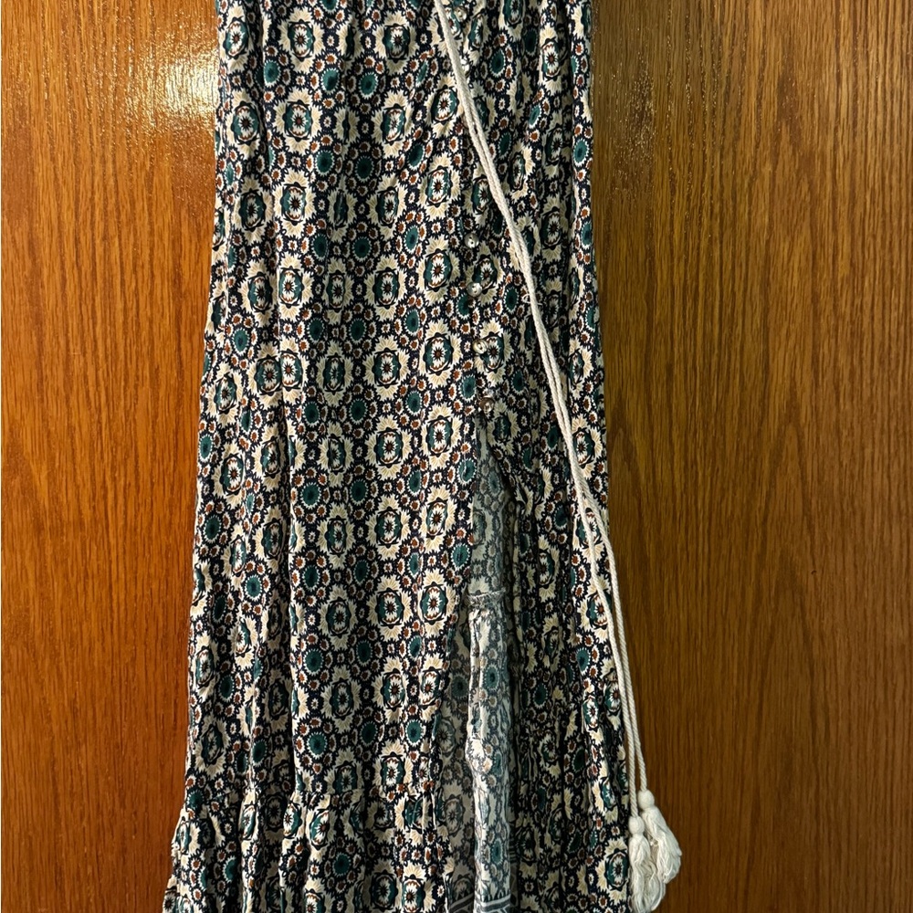 EARTHBOUND Blue and Cream Maxi Skirt